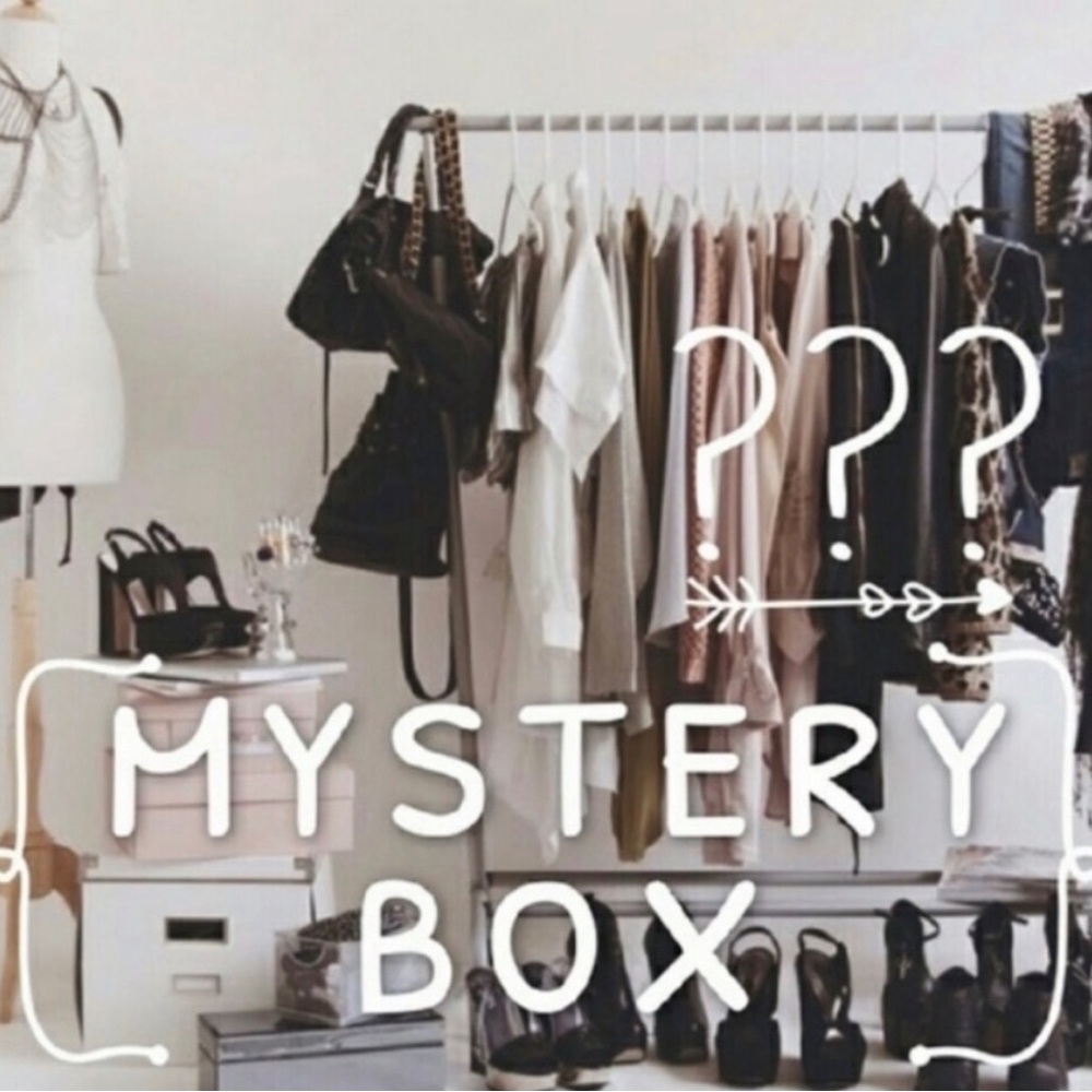 MYSTERY  WOMANS RESELLER BOX  - ALL SIZES 💕💕💕